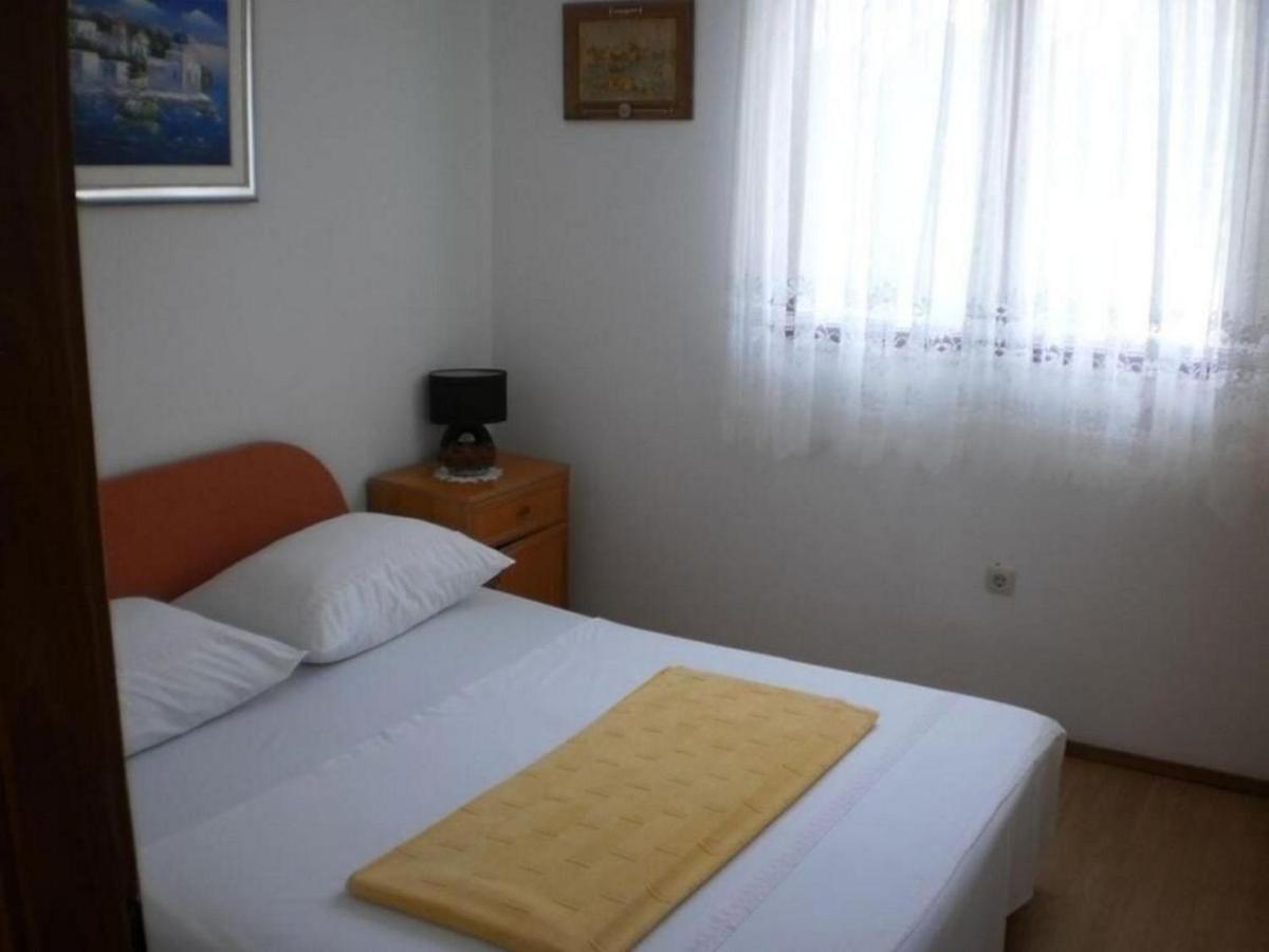 Apartment Tomislav Трогир Экстерьер фото